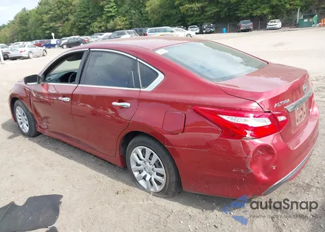 2016 Nissan Altima 2.5/2.5 S/2.5 Sl/2.5 Sr/2.5 Sv из США, поврежденный, VIN 1N4AL3AP8GN379213